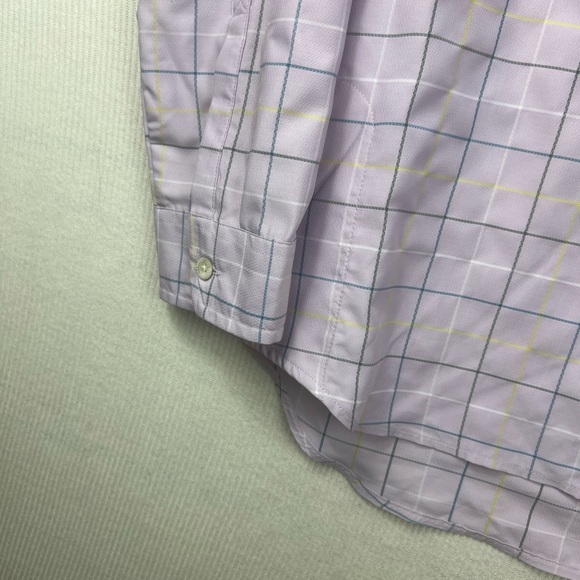 Eddie Bauer Size XS First Ascent Travex Button Shirt Classic Fit Plaid Outdoor - Picture 3 of 10